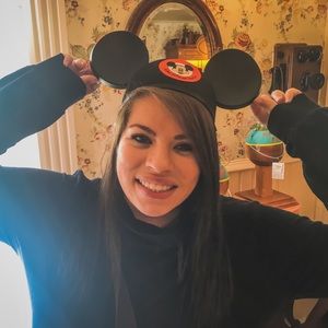 Meet your Posher, Serena